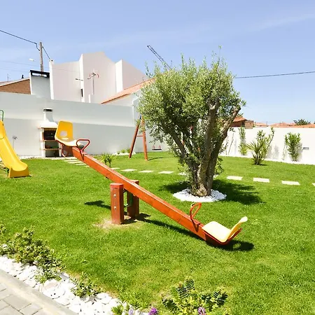Holidays Apartment *